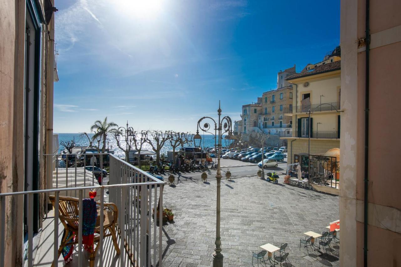 Casa In Piazza Appartement Minori Buitenkant foto