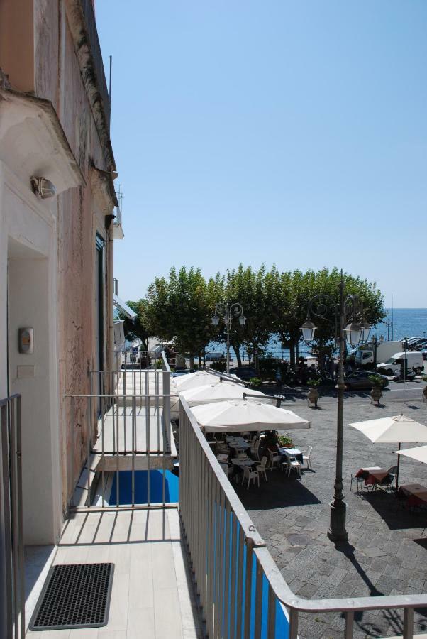 Casa In Piazza Appartement Minori Buitenkant foto