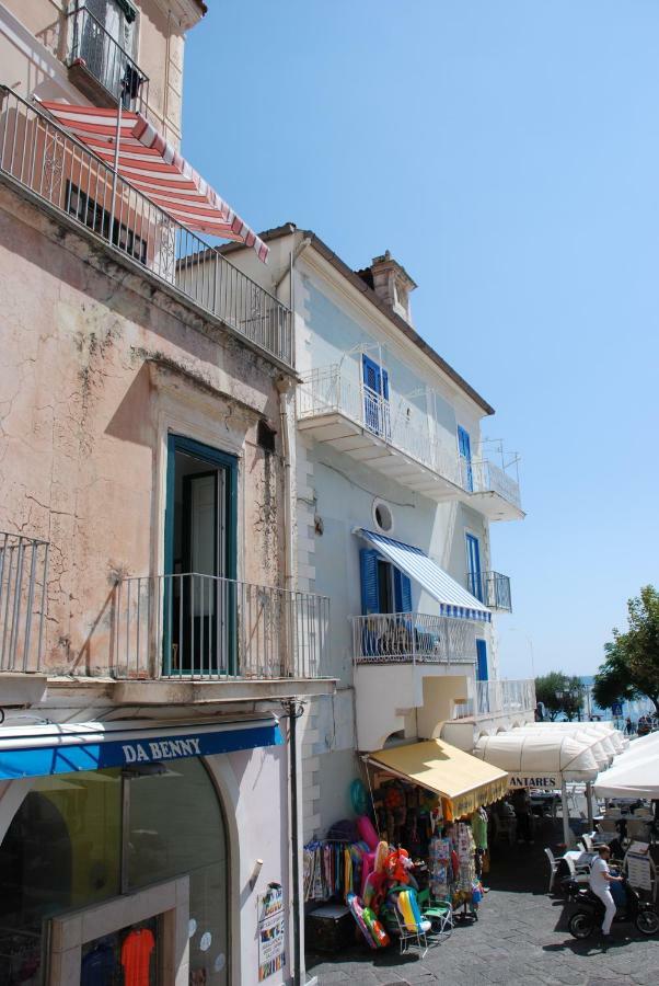 Casa In Piazza Appartement Minori Buitenkant foto
